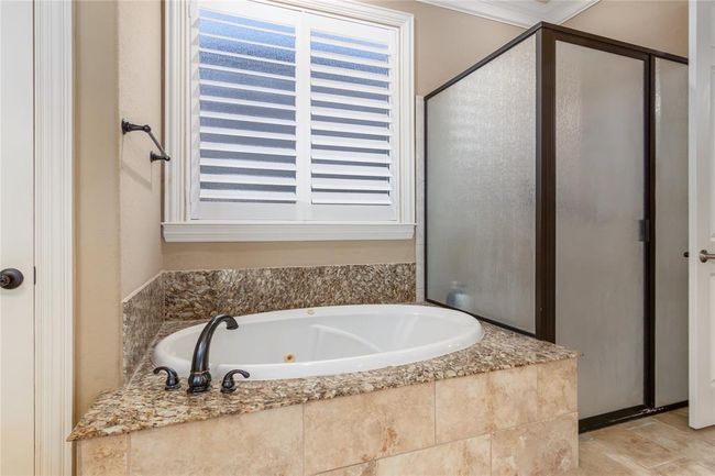 2922 N Island Dr, House other with 5 bedrooms, 4 bathrooms and 3 parking in Seabrook TX | Image 26