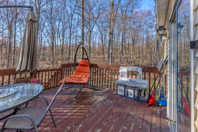 View of wooden terrace | Image 40