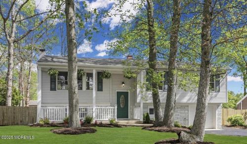 1015 Zircon Dr, Toms River, NJ, 08753-3044 | Card Image