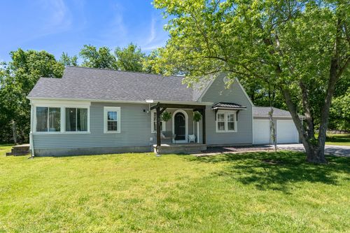 1627 S Division St, Carterville, IL, 62918-1945 | Card Image