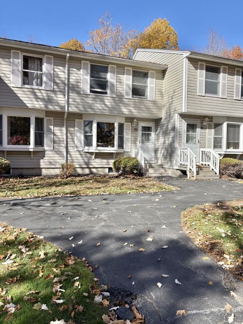 10-8 Park St, Saco, ME, 04072-2601 | Card Image