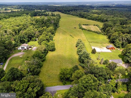 85 Linvale Rd, Ringoes, NJ, 08551-1415 | Card Image