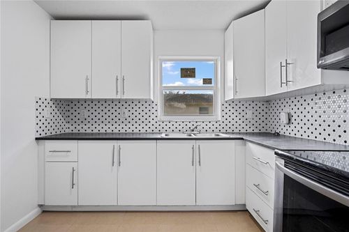 2a-3100 Coral Springs Dr, Coral Springs, FL, 33065-3809 | Card Image