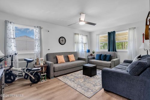 b-76 Franklin Ln, Whiting, NJ, 08759 | Card Image