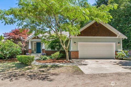 1069 Nw Luoto Ct, Poulsbo, WA, 98370-8217 | Card Image