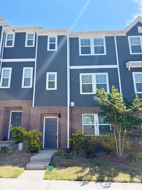 3521 Auburn Curb Rd, Charlotte, NC, 28201 | Card Image