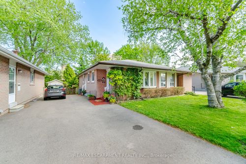 1926 Reiss Crt, Mississauga, ON, L5J3S3 | Card Image