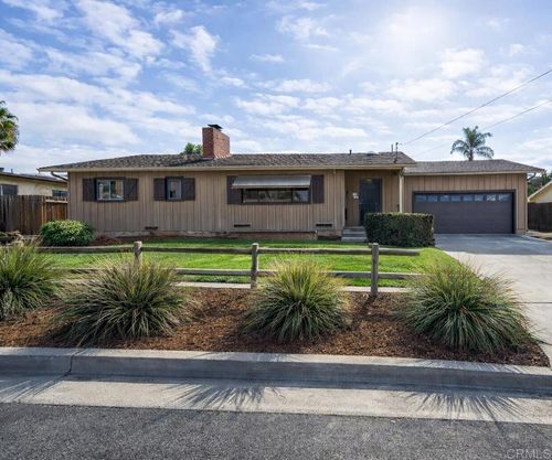 6375 Primrose Dr, La Mesa, CA, 91942-4032 | Card Image