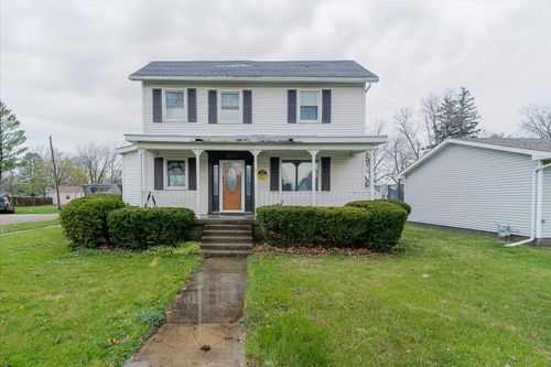 501 Ne 3rd St, Atlanta, IL, 61723-9033 | Card Image