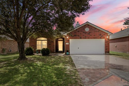 32019 Sue Ln, Pinehurst, TX, 77362-4083 | Card Image