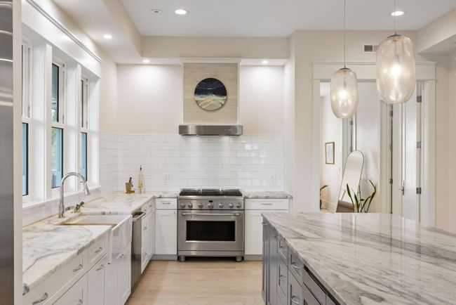 Chef's Kitchen | Image 25