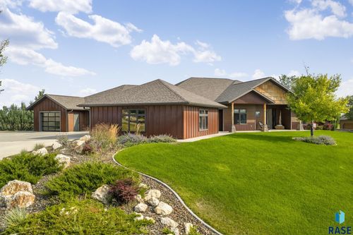 7020 Prestwick Rd Road, Rapid City, SD, 57702 | Card Image