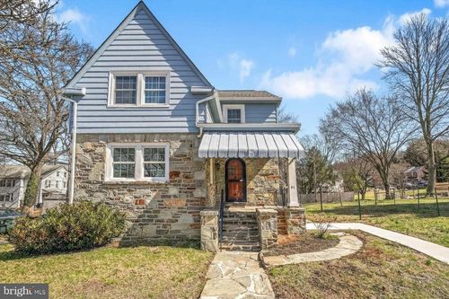 91 S 12th Ave, COATESVILLE, PA, 19320-3501 | Card Image