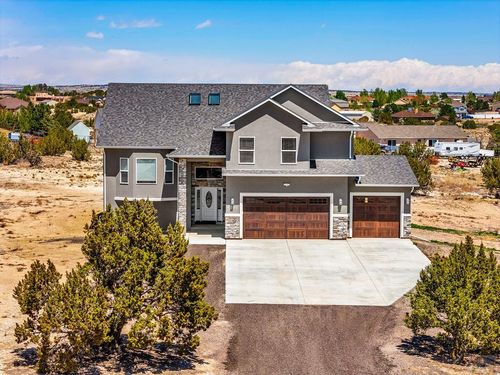 2083 W Locoweed Dr, Pueblo West, CO, 81007-3218 | Card Image