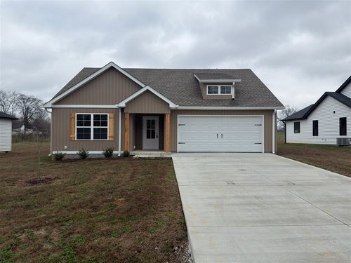 105 Madeline Ct, Russellville, KY, 42276-7808 | Card Image