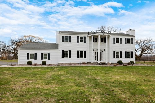 621 Deerfield Dr, Oneida, NY, 13421-2607 | Card Image