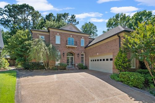 1047 Humphrey Oaks Cir, Memphis, TN, 38120 | Card Image