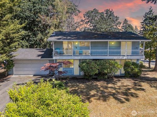 7827 76th St Sw, Lakewood, WA, 98498-4825 | Card Image