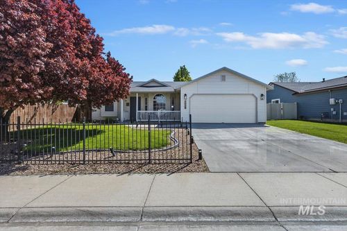 1020 Fox Brush St, Caldwell, ID, 83607-1396 | Card Image