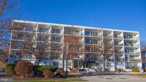 20-409 Rehoboth Ave, REHOBOTH BEACH, DE, 19971-3141 | Card Image