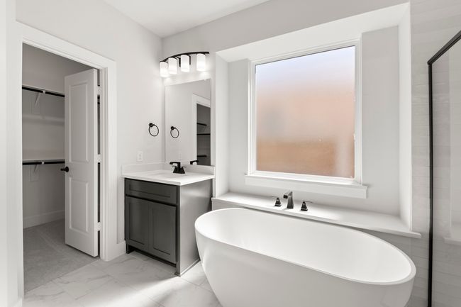 19. 1704 Possum - Bath (3) | Image 19