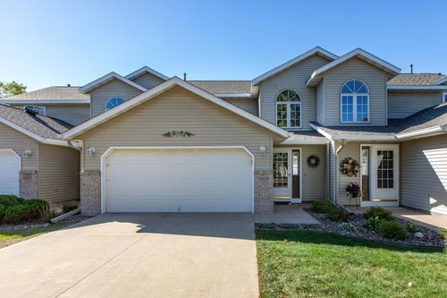 2429 Viola Heights Dr Ne, Rochester, MN, 55906-6951 | Card Image
