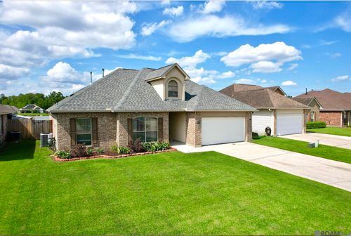 26373 Poplar Glen Dr, Denham Springs, LA, 70726-6575 | Card Image
