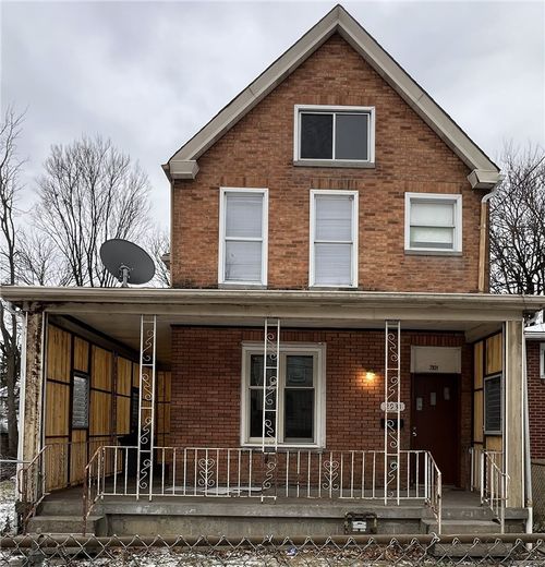 2931 Zephyr Ave, Pittsburgh, PA, 15204-1942 | Card Image