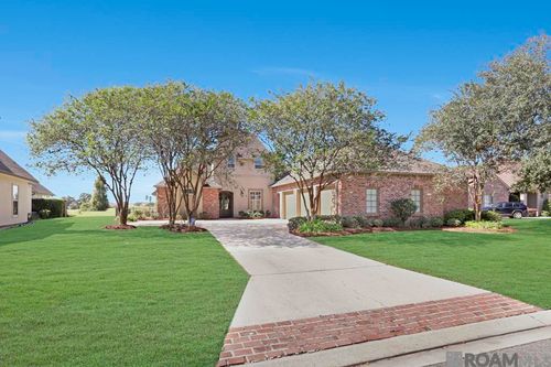 40174 Dove Estates Ct, Gonzales, LA, 70737-8514 | Card Image