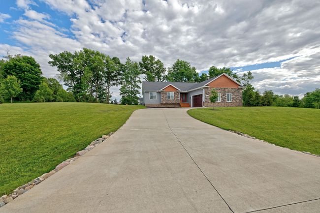679 Pheasant Ridge Dr, House other with 3 bedrooms, 3 bathrooms and null parking in Ortonville MI | Image 56