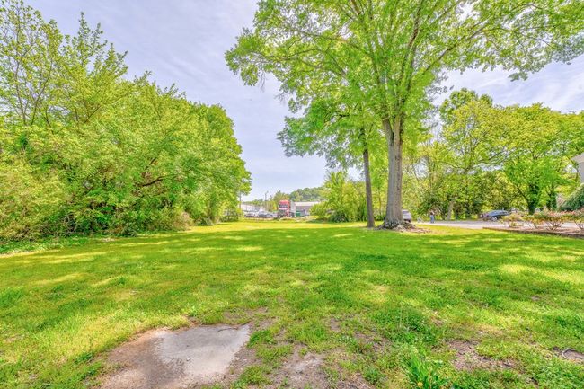 417 Court St, Home with 0 bedrooms, 3 bathrooms and null parking in Calhoun GA | Image 46
