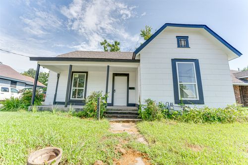 1613 Jones St, Greenville, TX, 75401-4827 | Card Image