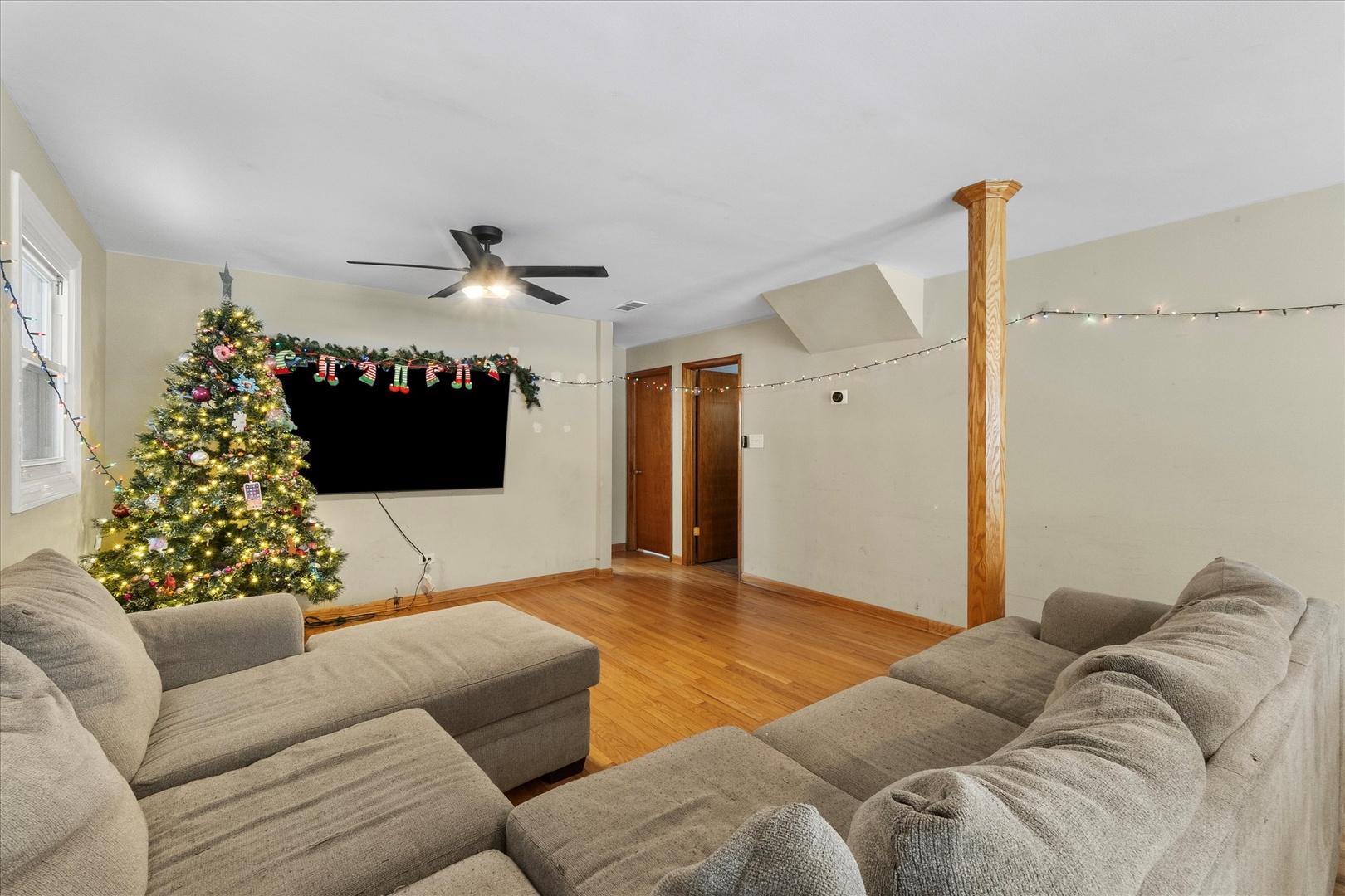 Residential in Hickory Hills 3