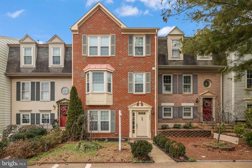 7282 Saint Johns Ct, MANASSAS, VA, 20109-7112 | Card Image