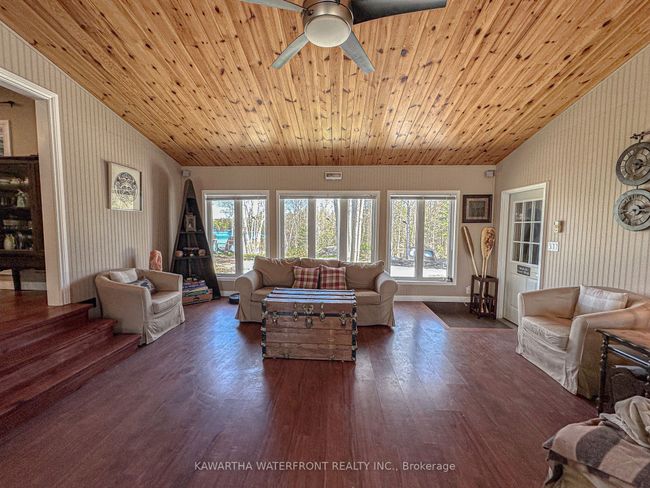 1170 English Cir, House other with 2 bedrooms, 2 bathrooms and 8 parking in Gooderham ON | Image 11