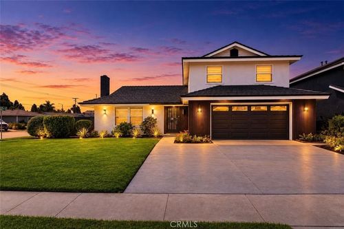 9444 La Estrella Ave, Fountain Valley, CA, 92708-3434 | Card Image