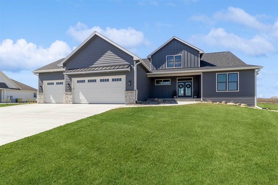 Prairie Point Ct, Ames, IA 50014