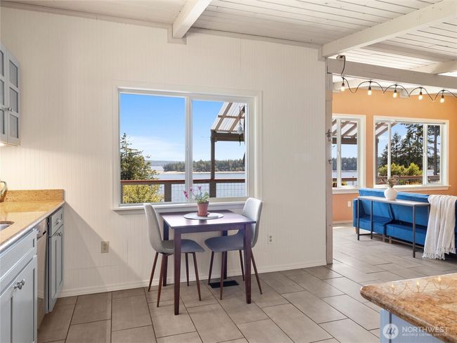 71 E Mountain Dr, House other with 2 bedrooms, 2 bathrooms and 1 parking in Grapeview WA | Image 14