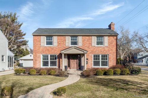 599 Westchester Way, Birmingham, MI, 48009-4428 | Card Image