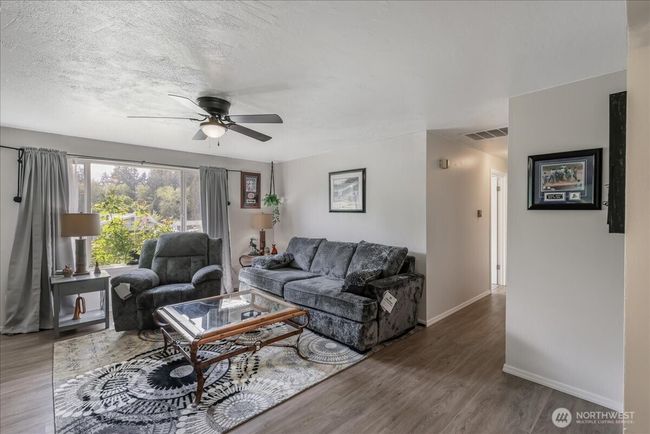 2457 White Cedar Drive Se, House other with 3 bedrooms, 2 bathrooms and 2 parking in Port Orchard WA | Image 4