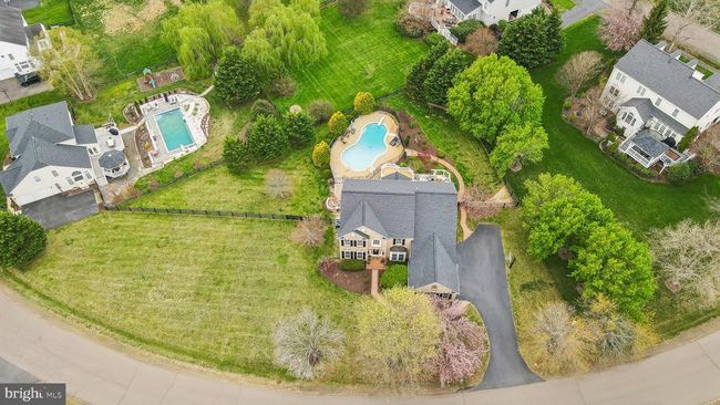 7560 Coopers Hawk Dr, House other with 4 bedrooms, 4 bathrooms and null parking in WARRENTON VA | Image 47