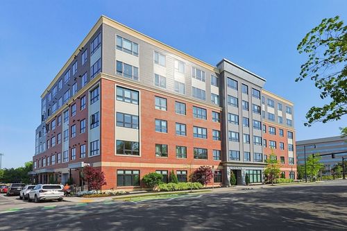 501-70 Leo M Birmingham Pkwy, Boston, MA, 02135-1168 | Card Image