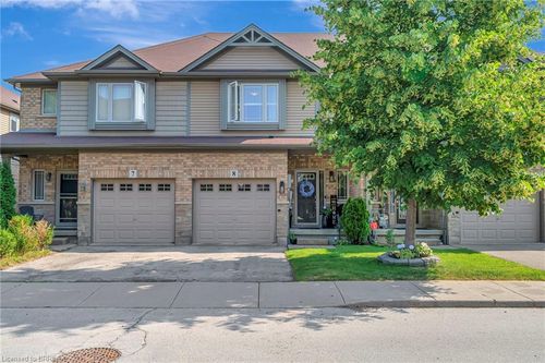 8-310 Fall Fair Way, Hamilton, ON, L0R1C0 | Card Image