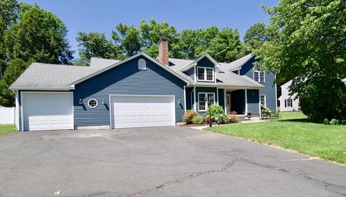 83 Pineridge Dr, Westfield, MA, 01085-4544 | Card Image
