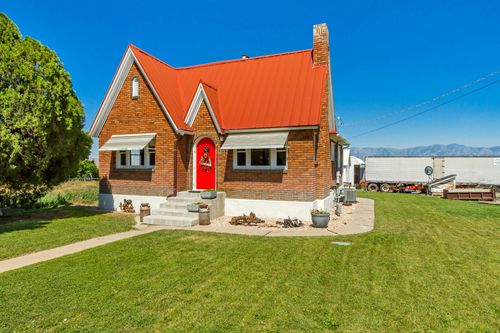 9074 N 11600 W, Penrose, UT, 84337-9201 | Card Image