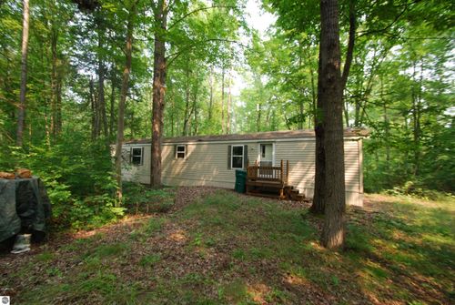 2120 Andys Lane, Beaverton, MI, 48612 | Card Image