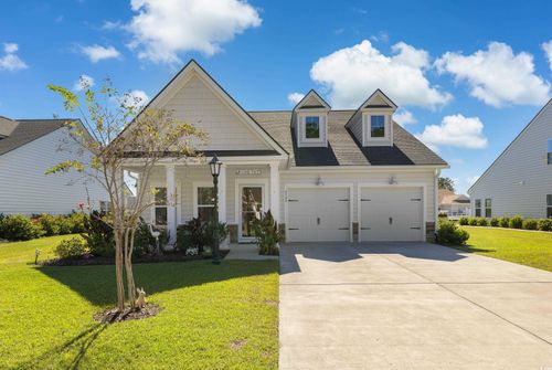 8940 Smithfield Dr Nw, Calabash, NC, 28467-2297 | Card Image