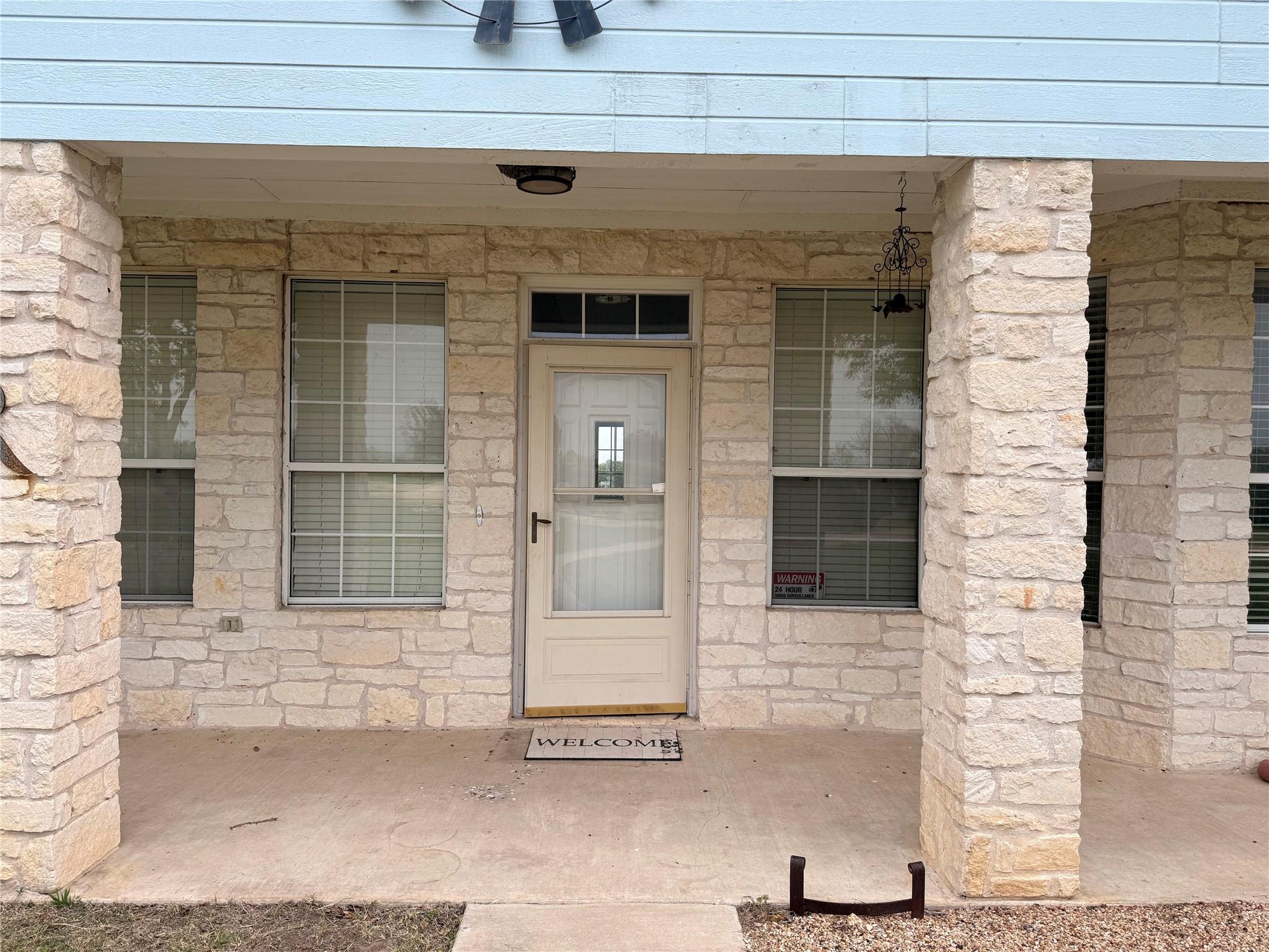 Residential Lease in Coupland 3