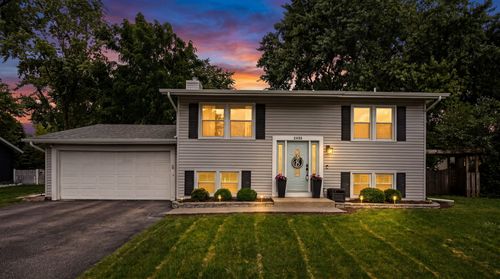 2434 Oakdale Ct, Aurora, IL, 60504-5818 | Card Image