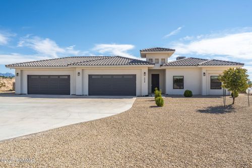 1938 Eclipse Road, Las Cruces, NM, 88012 | Card Image